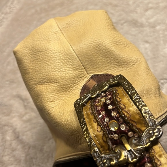 BETSEY JOHNSON Baroque Betsey Collection - Picture 17 of 17